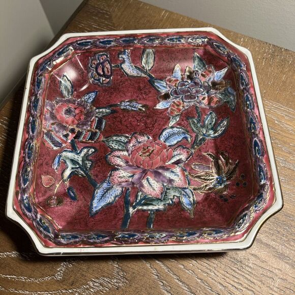VINTAGE CLASSIC TRADITIONS SQUARE PLATE RED GOLD FLORAL DESIGN JCP - Picture 1 of 9